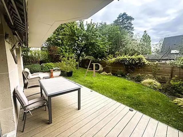Saint Germain en Laye 78100 Achat / Vente appartement 5 pièces t5 cave