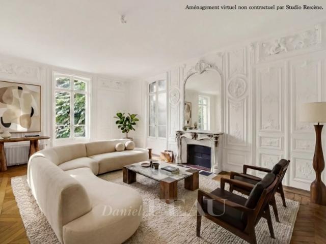 SAINT GERMAIN EN LAYE, à 200 m du Château, appartement exceptionnel de 141 m²