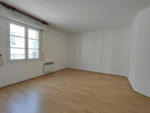 SAINT GERMAIN EN LAYE APPARTEMENT 2 PIECES