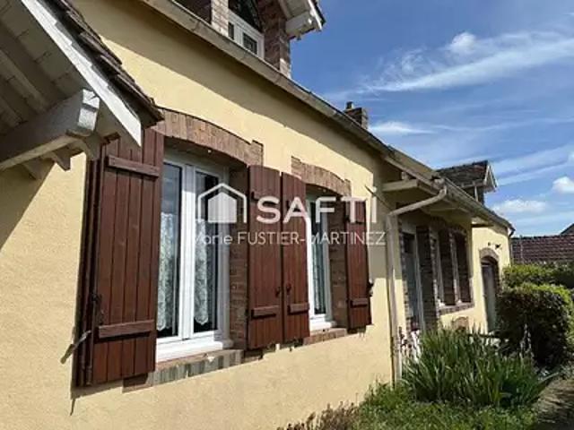 Saint Germain Laval 77130 Achat / Vente maison 7 pièces t7 terrasse parking