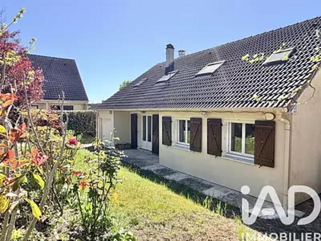 Saint Germain lès Corbeil 91250 Achat / Vente maison 9 pièces t9 parking