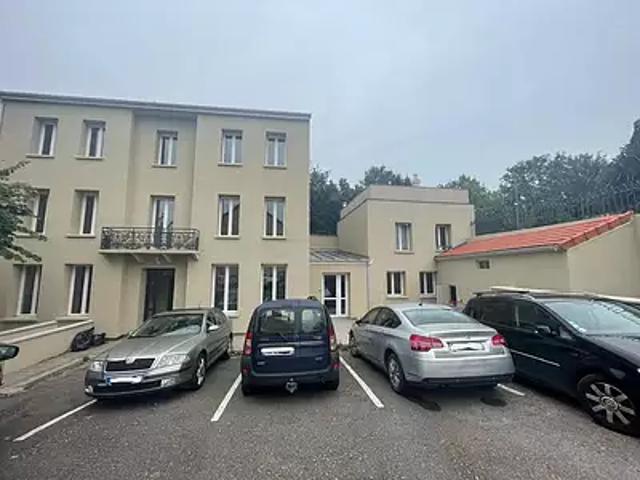 Saint Germain lès Corbeil 91250 Achat / Vente immeuble au dernier étage