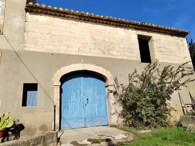 Saint Gilles 30800 Achat / Vente maison 1 pièce t1