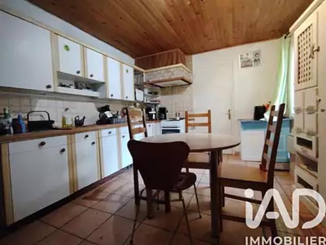 Saint Gilles 30800 Achat / Vente maison 4 pièces t4