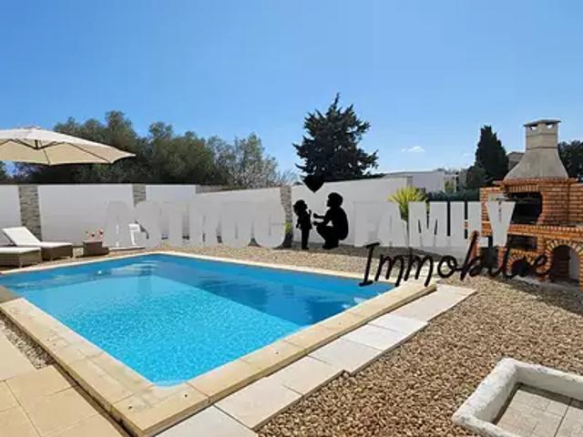 Saint Gilles 30800 Achat / Vente maison 5 pièces t5 au dernier étage piscine