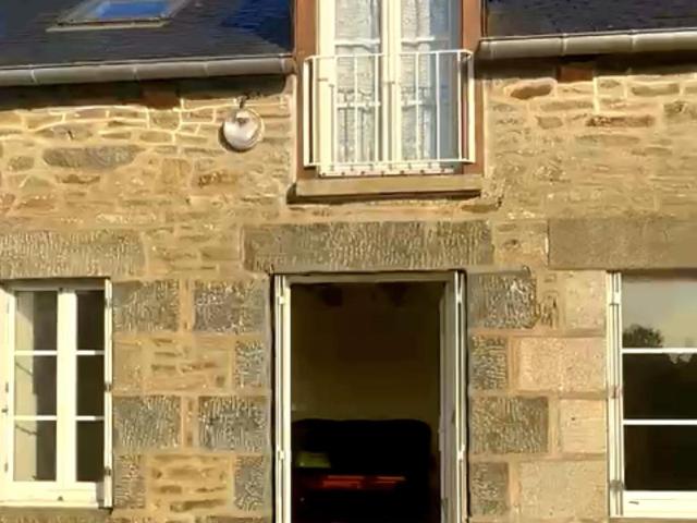 Saint Gilles du Mené Location Maison 22
