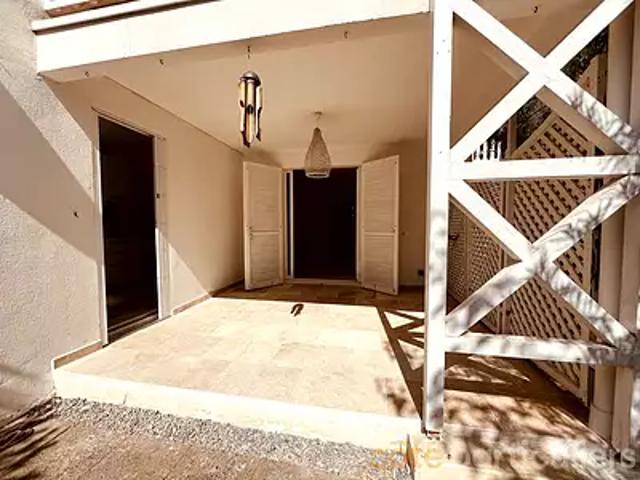 Saint Gilles les Bains 97434 Location appartement 2 pièces t2 au dernier étage terrasse
