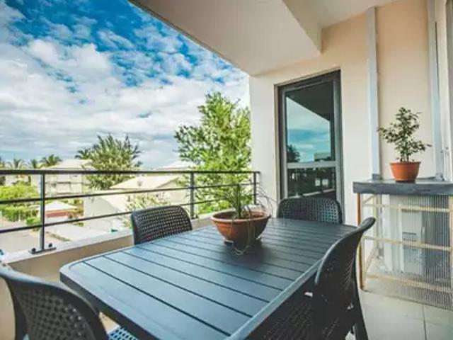 Saint Gilles les Bains 97434 Location appartement 2 pièces t2 parking