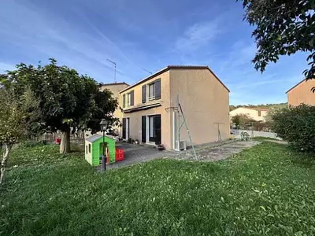 Saint Girons 09200 Achat / Vente maison 5 pièces t5 au dernier étage parking