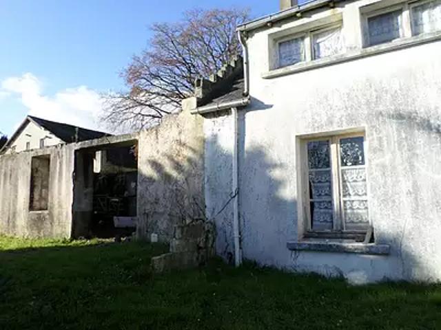 Saint Goazec 29520 Achat / Vente maison 2 pièces t2 parking