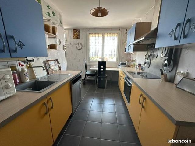 SAINT HERBLAIN VILLAGE EXPO T4 de 87 m² – Balcon, cave, DPE C