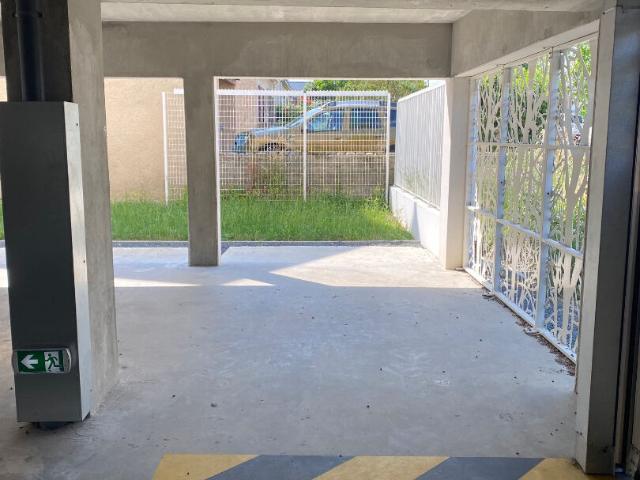 Saint Herblain Location Parking / Garage 44
