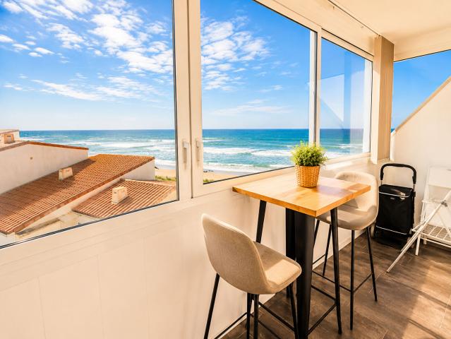 SAINT HILAIRE DE RIEZ Appartement T2 vue sur l'océan