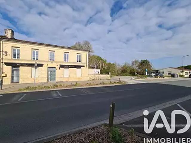 Saint Hilaire de Villefranche 17770 Achat / Vente maison 7 pièces t7 parking