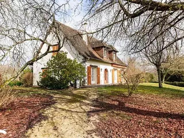 Saint Hilaire les Places 87800 Achat / Vente maison 8 pièces t8 parking