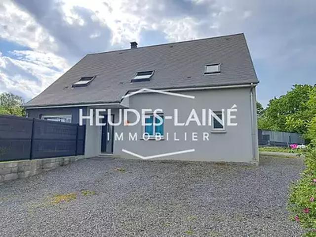 Saint James 50240 Achat / Vente maison 6 pièces t6 au dernier étage parking