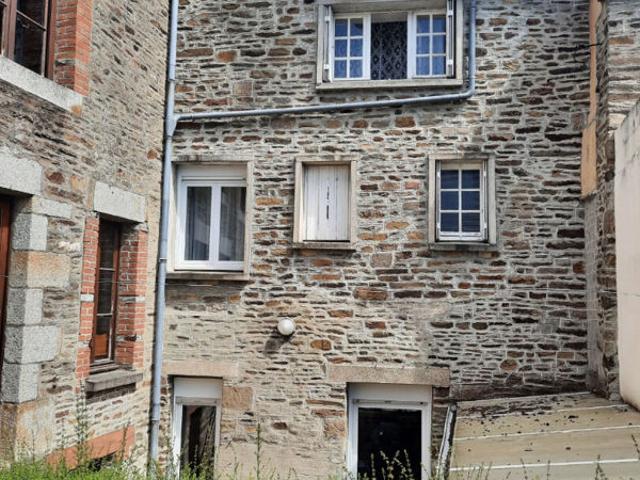 SAINT JAMES, maison de ville