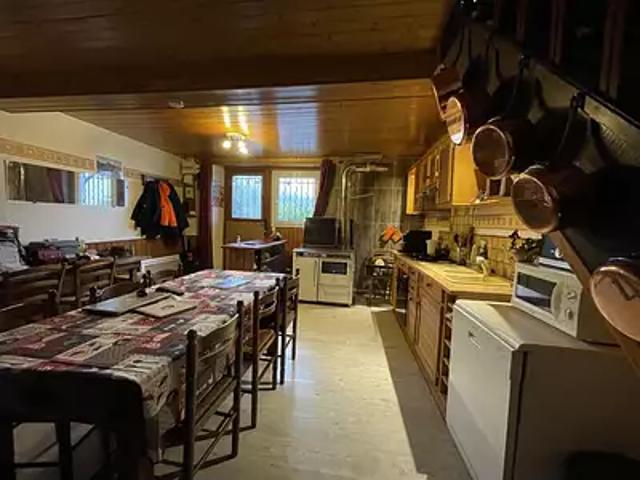 Saint Jacques des Blats 15800 Achat / Vente maison 4 pièces t4 terrasse parking