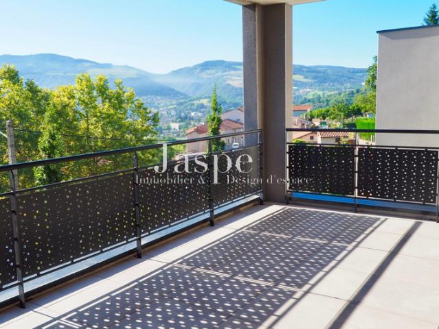 Saint Jean Bonnefonds: Bel appartement 3 pièces avec terras