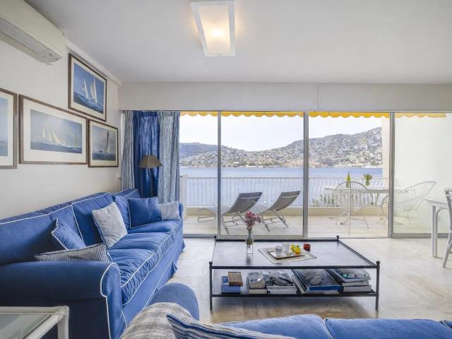 Saint Jean Cap Ferrat – Appartement en duplex pieds dans l’eau