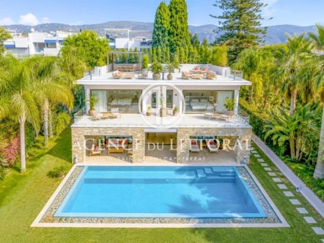 SAINT JEAN CAP FERRAT — PROPRIÉTÉ D'EXCEPTION