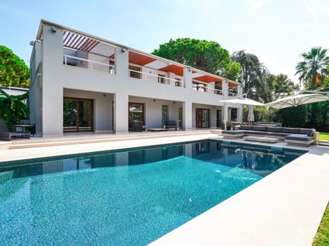 SAINT JEAN CAP FERRAT VILLA EXCEPTIONNELLE