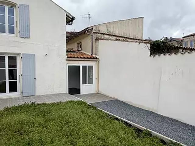 Saint Jean d'Angély 17400 Achat / Vente maison 4 pièces t4