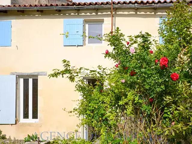 Saint Jean d'Angély 17400 Achat / Vente maison 6 pièces t6