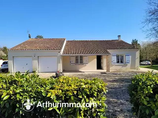 Saint Jean d'Angély 17400 Achat / Vente maison 6 pièces t6