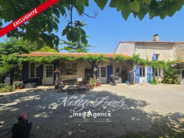 Saint Jean d'Angély Vente Maison 17