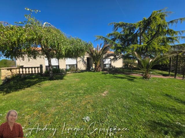 Saint Jean d'Angély Vente Maison 17