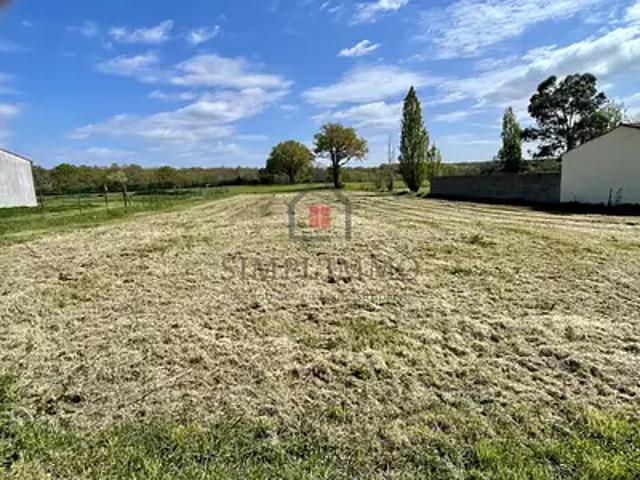 Saint Jean d'Angle 17620 Achat / Vente terrain