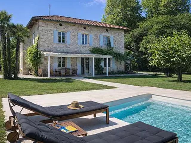 Saint Jean de Marsacq 40230 Achat / Vente maison 11 pièces t11 piscine parking