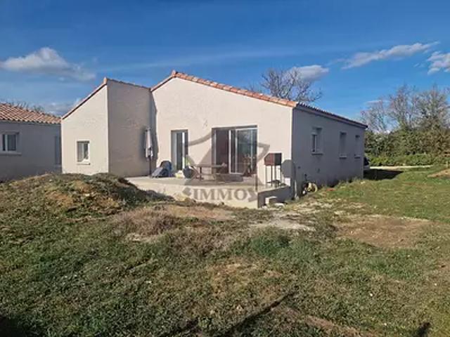 Saint Jean de Maruéjols et Avéjan 30430 Achat / Vente maison 4 pièces t4 au dernier étage