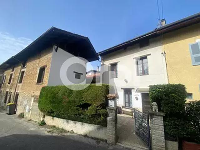 Saint Jean de Moirans 38430 Achat / Vente maison 4 pièces t4 jardin