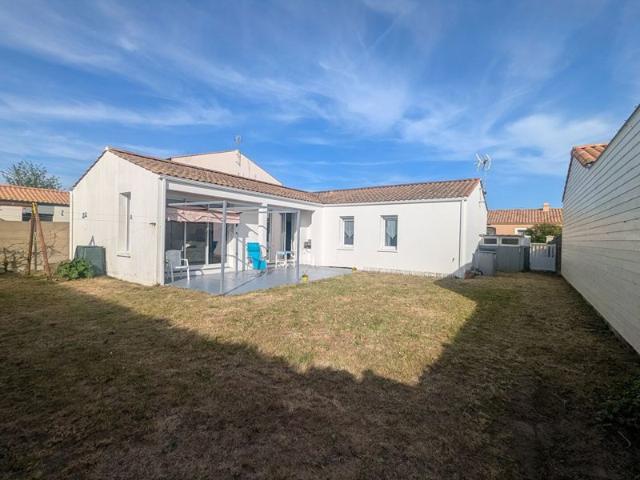 SAINT JEAN DE MONTS, Maison 82m² environ, 3 chambres, garage et jardin