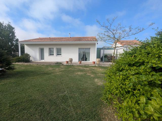 SAINT JEAN DE MONTS Maison plain pied de 2016, 2 chambre, jardin et garage