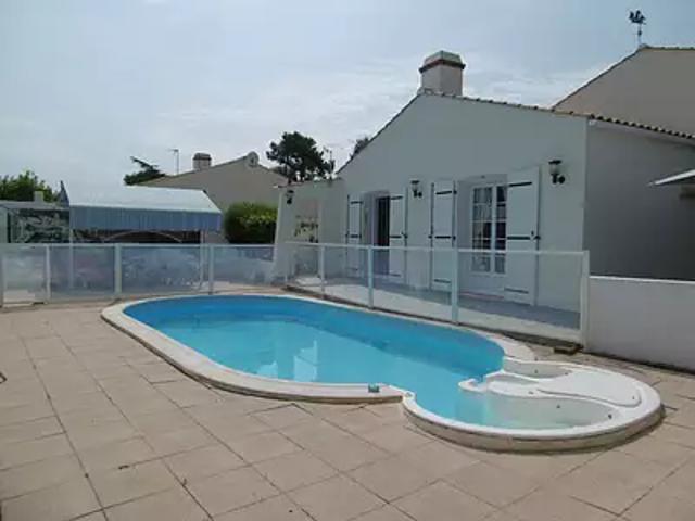 Saint Jean de Monts 85160 Achat / Vente maison 4 pièces t4 au dernier étage piscine