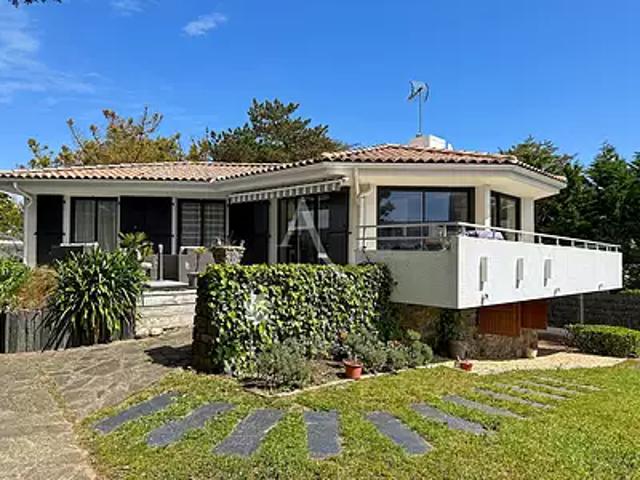 Saint Jean de Monts 85160 Achat / Vente maison 7 pièces t7 au dernier étage
