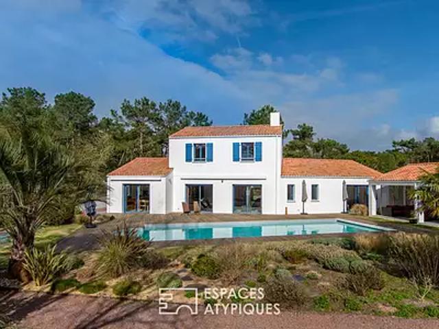 Saint Jean de Monts 85160 Achat / Vente maison 8 pièces t8 au dernier étage piscine