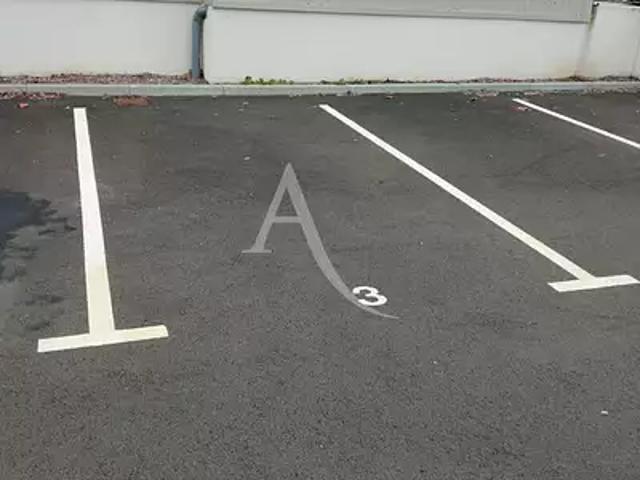 Saint Jean de Monts 85160 Achat / Vente parking au dernier étage