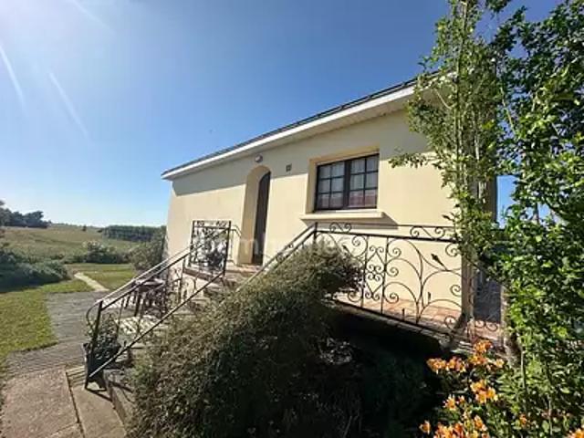 Saint Jean de Beugné 85210 Achat / Vente maison 5 pièces t5 cave