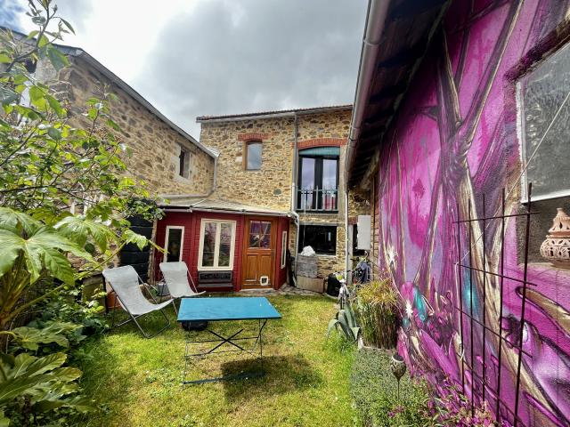 SAINT JEAN DE BOISEAU Au coeur du Bourg