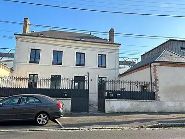 Saint Jean de Braye 45800 Achat / Vente maison 12 pièces t12 au dernier étage