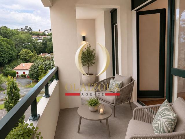 SAINT JEAN DE LUZ Appartement 2 pièces avec terrasse, cave. 44m² Saint Jean de Luz