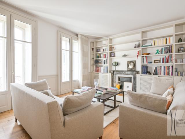 SAINT JEAN DE LUZ HYPER CENTRE Appartement 5 pièces