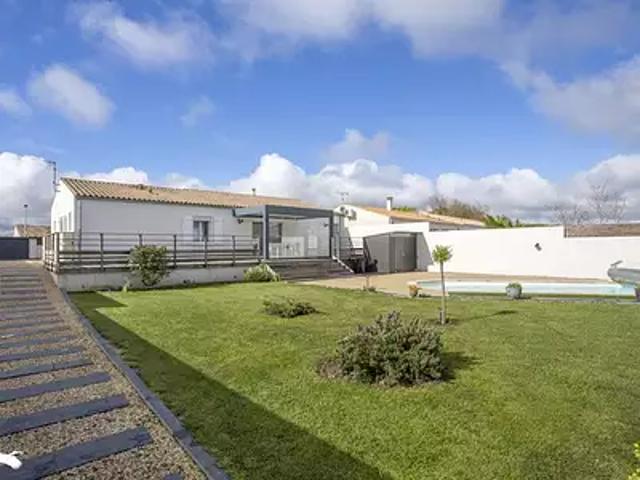 Saint Jean de Liversay 17170 Achat / Vente maison 4 pièces t4 parking
