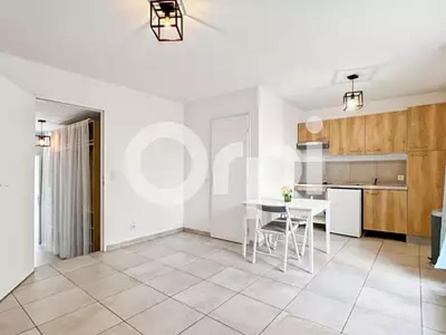 Saint Jean de Védas 34430 Location appartement 1 pièce t1 terrasse