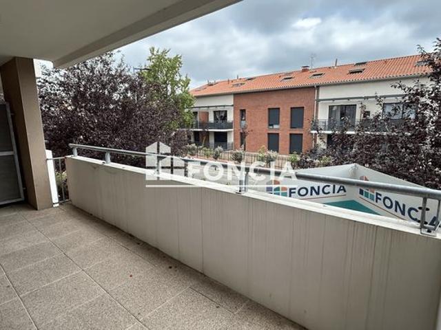 SAINT JEAN – Superbe T3 avec terrasse et 2 parkings en sous sol boxables