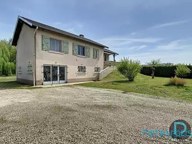 Saint Jean sur Veyle 01290 Achat / Vente maison 5 pièces t5 terrasse parking